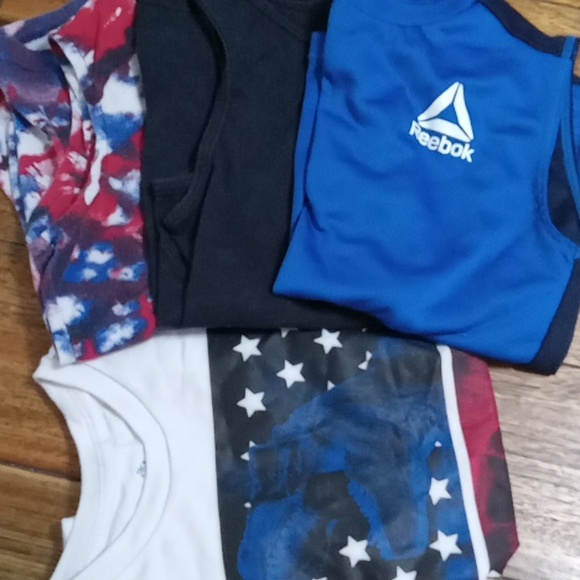 Bundle boys tank tops - Picture 1 of 5